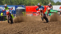 MX 2024 Rd 09 Unadilla Hunter Lawrence leads Aaron Plessinger w Chase Sexton in background.JPG